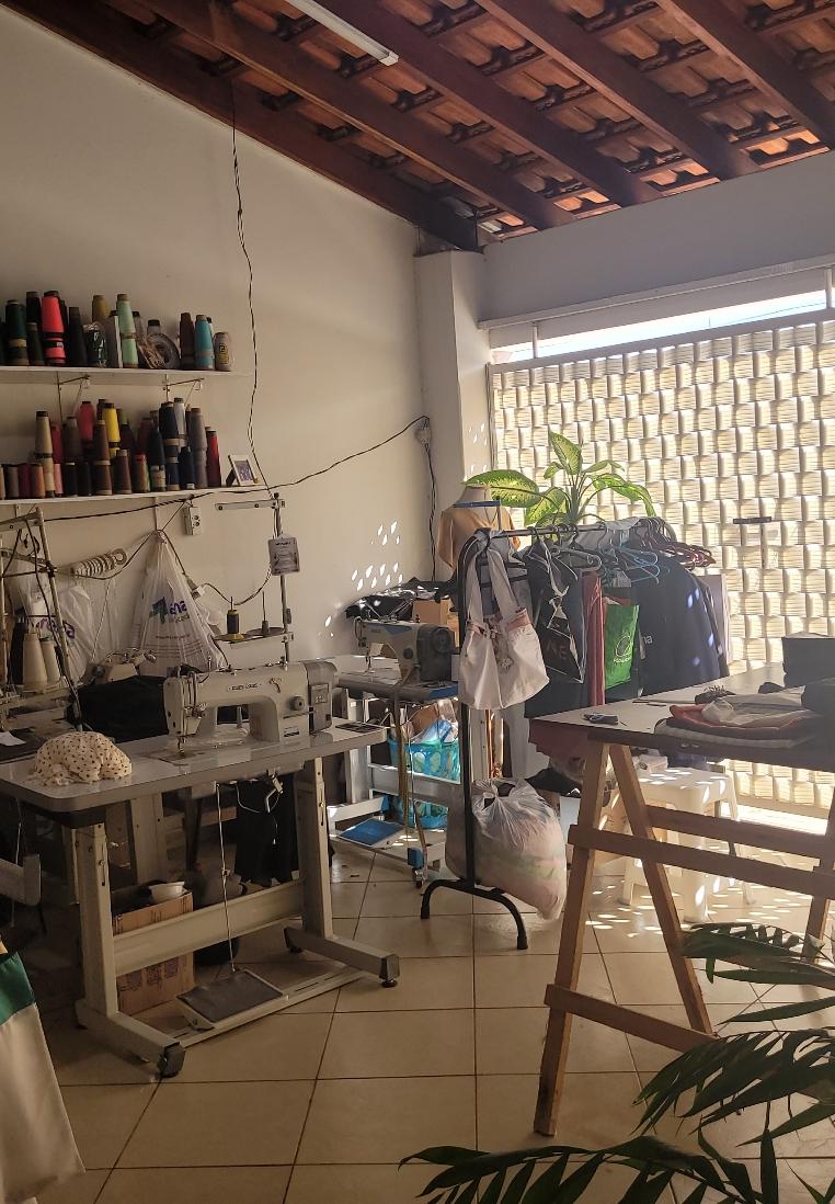 Roupas em geral no ateliê Dida Costureira